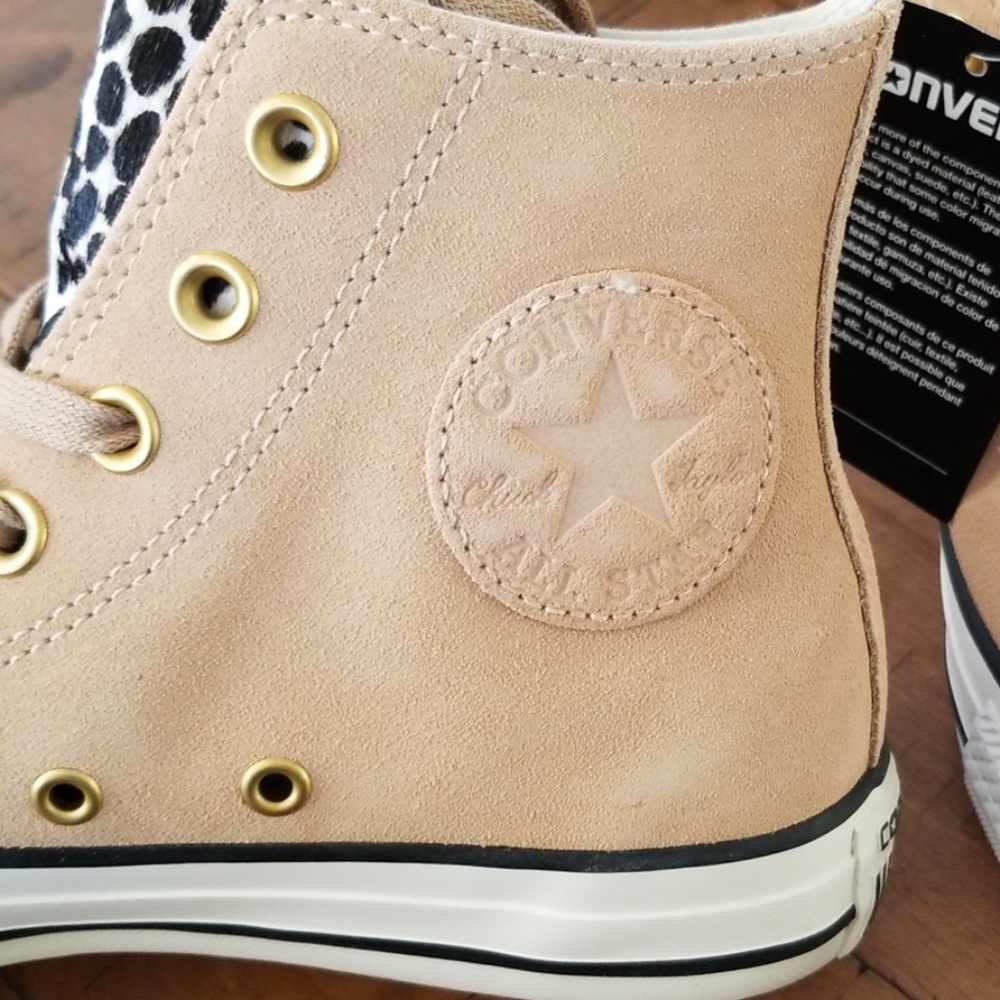Converse Shoes - Picture 7 of 8